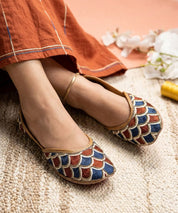 Umrika Wali Jutti Genuine Leather Footwear