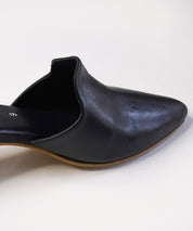 Black-Block Mules Heels