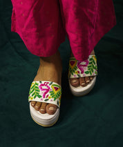 Hawa Hawai White Open Toe Wedge Sandal