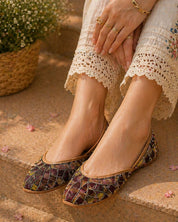 Pinjra Jutti Genuine Leather Footwear