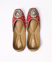 Red Embroidered Jutti